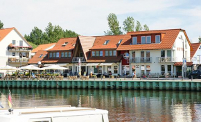 Гостиница Hotel zur Brücke  Грайфсвальд